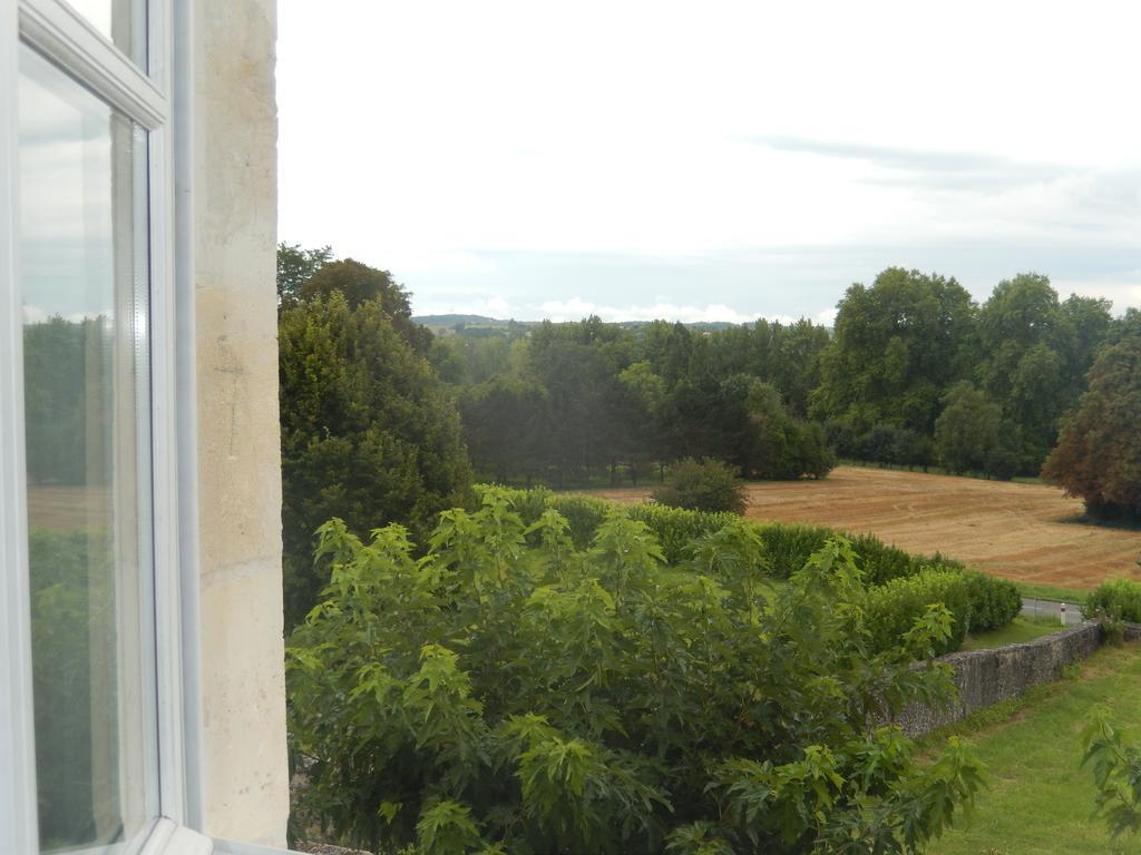 Bed and Breakfast Domaine De Puyrousse Ribérac Zimmer foto